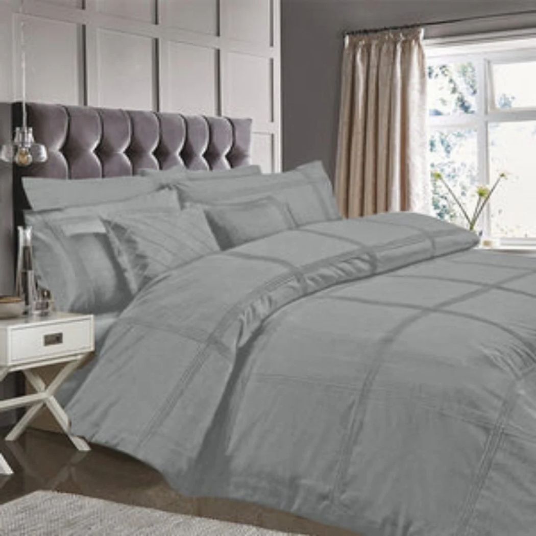 Luxury Box Pleated Duvet Set - Gray