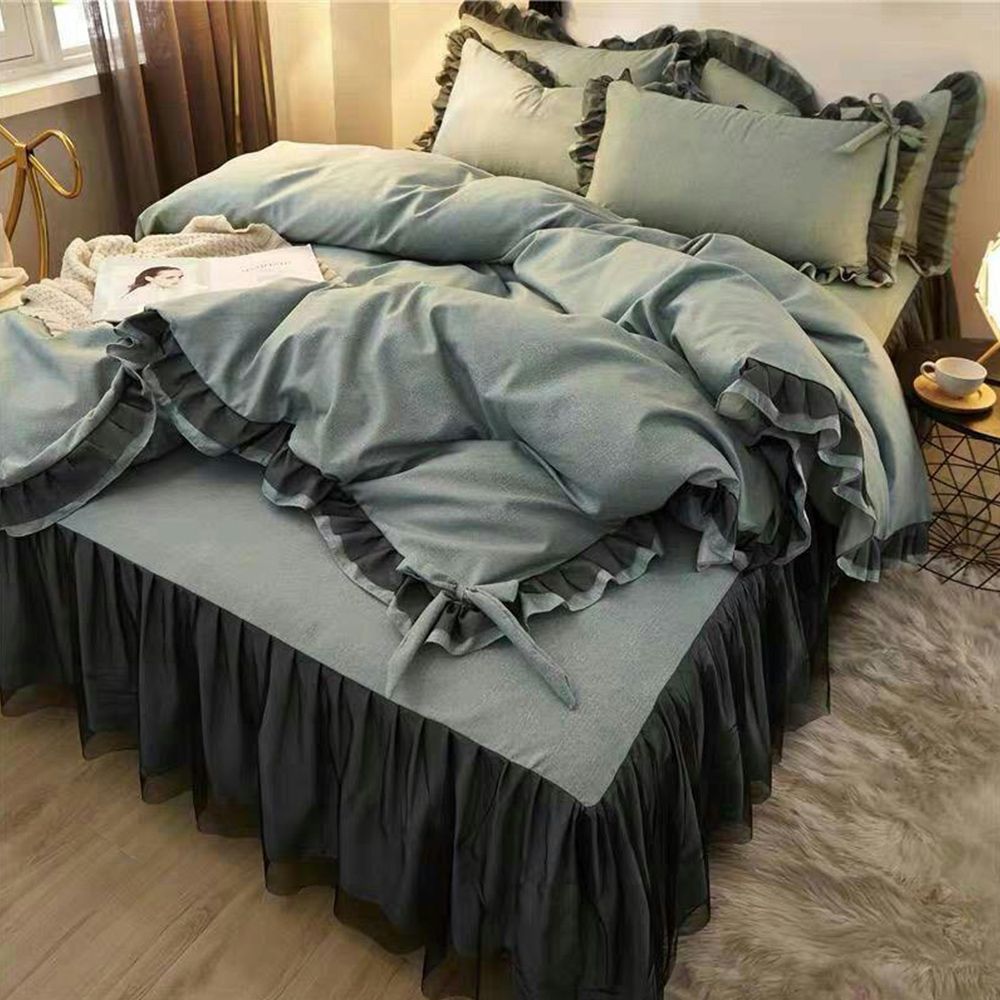 Luxury Stripe & Frill Duvet Set