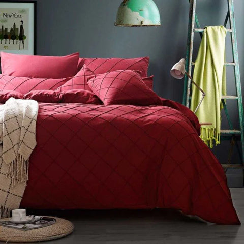 8 Pcs Cross Pleated Duvet Set Red