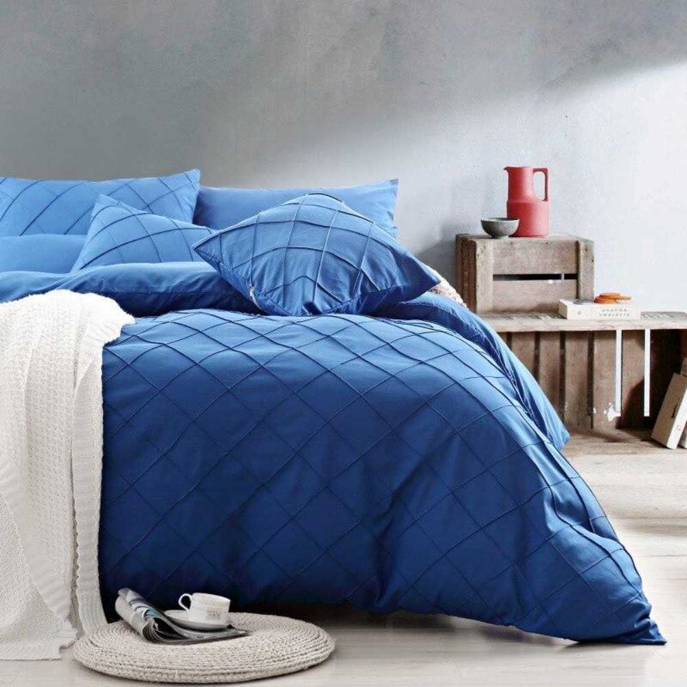 8 Pcs Cross Pleated Duvet Set Royal Blue