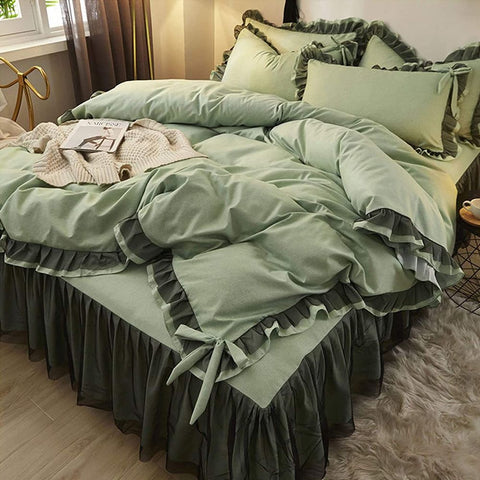 Luxury Stripe & Frill Duvet Set