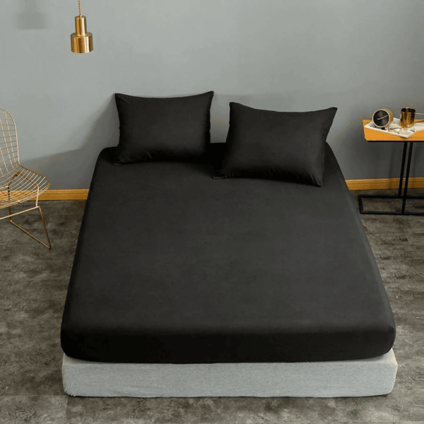 COTTON FITTED SHEET -BLACK